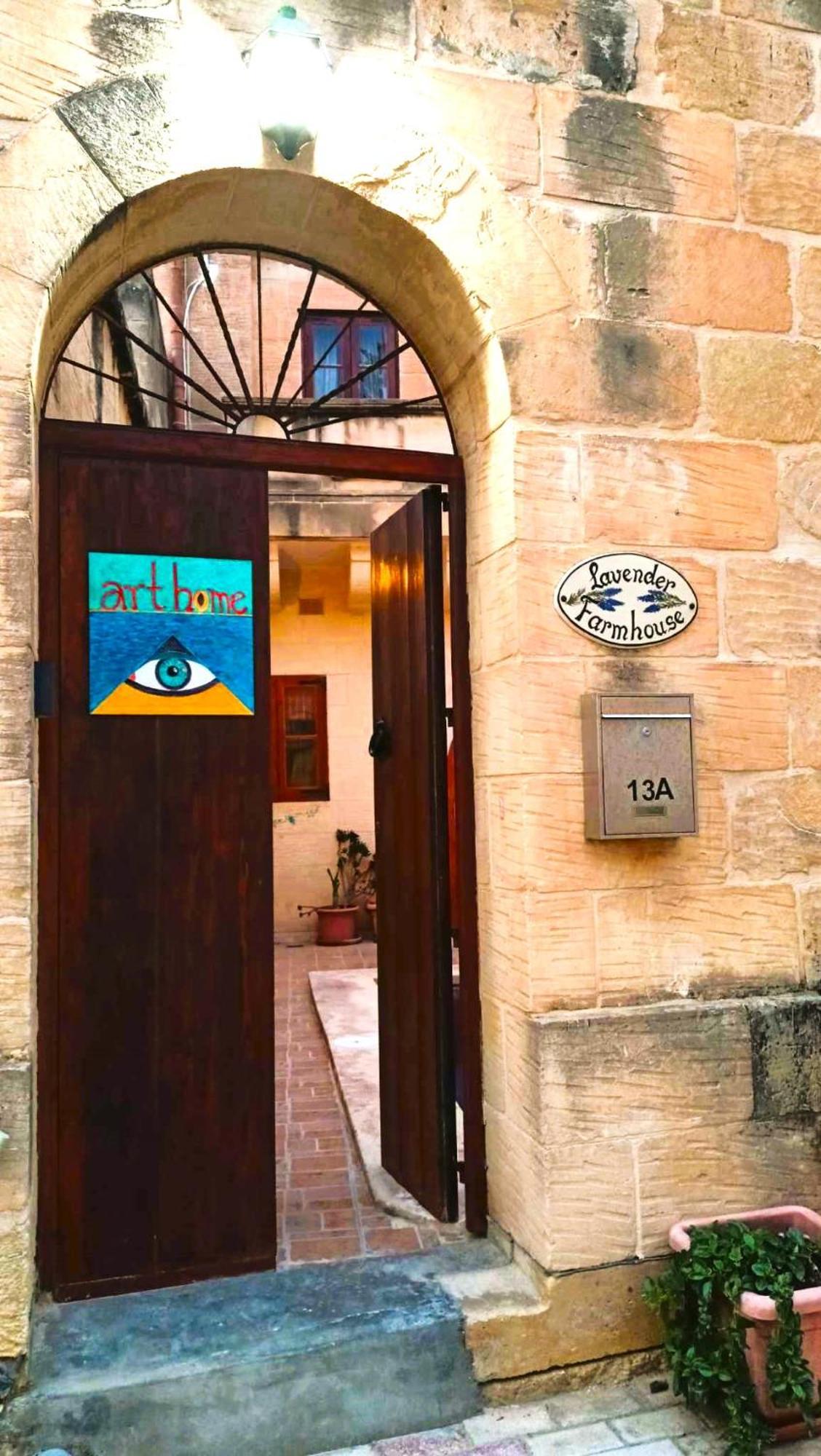 Arthome - Guest Rooms Għarb Esterno foto