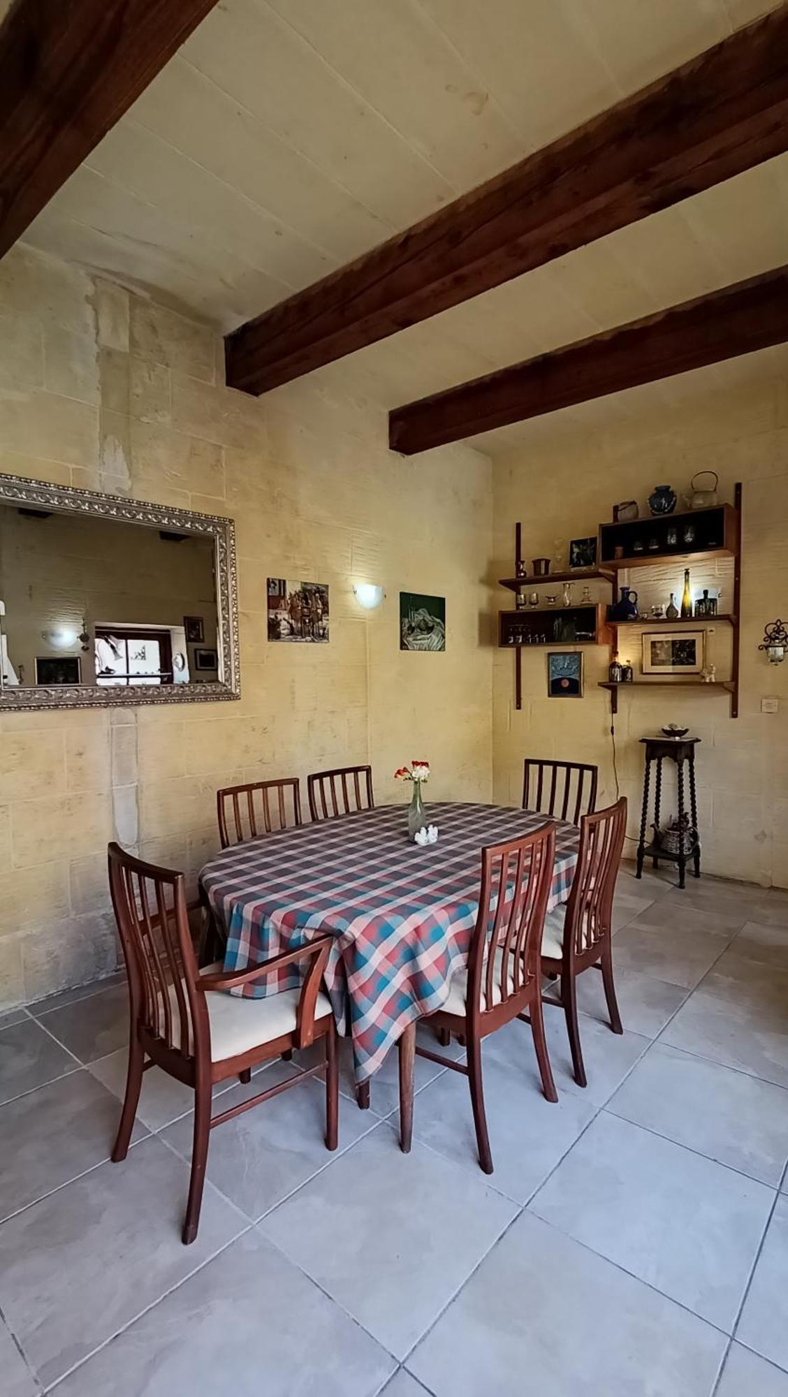 Arthome - Guest Rooms Għarb Esterno foto